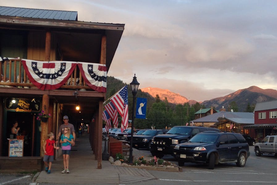 Sagebrush Hours + Location Sagebrush BBQ & Grill